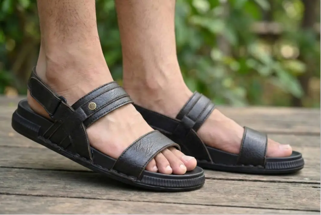RIKSCLUB ST1123 Black Cushioned Sandals